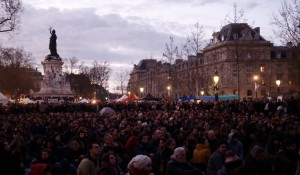 Gemeinsam aufstehen; RLS Büro Brüssel http://de.rosalux.eu/themen/solidaritaet-und-emanzipation/gemeinsam-aufstehen/