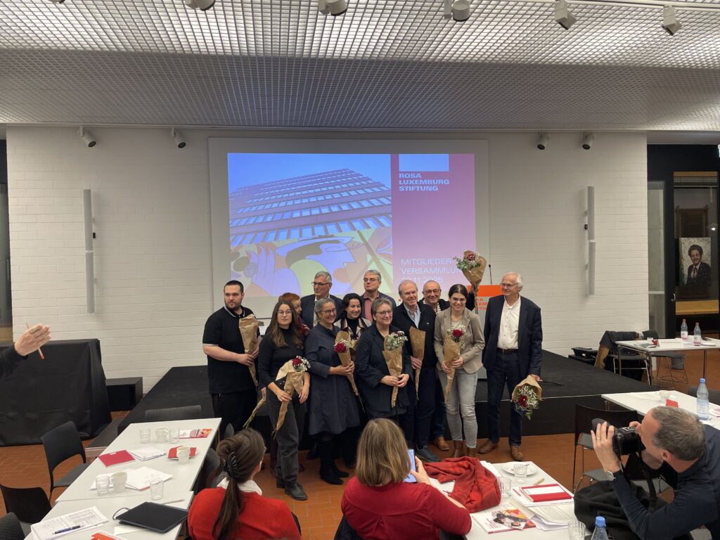 Neuer Vorstand der Rosa-Luxemburg-Stiftung gewählt 29.11.2025 Foto: Norbert Schepers